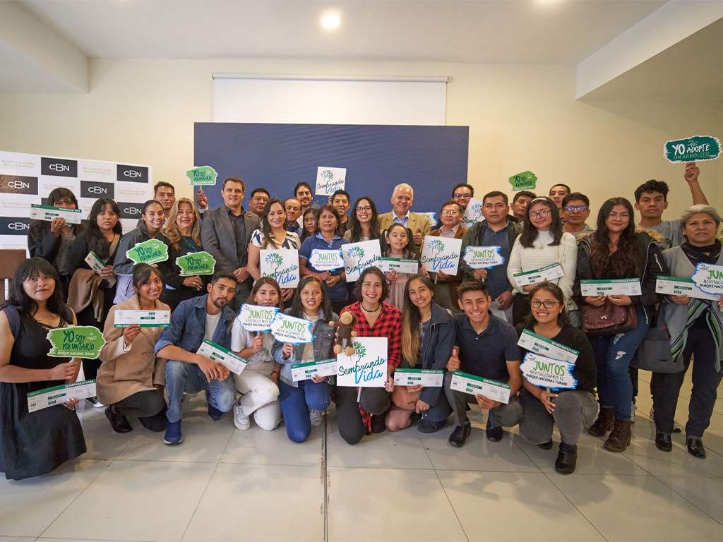 El proyecto integral concentró a organizaciones aliadas y voluntarios, que se unieron para restaurar el entorno natural y recuperar la superficie boscosa del Parque Nacional Tunari de Cochabamba.